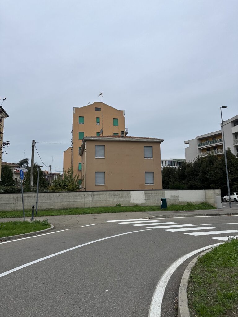 Esterno